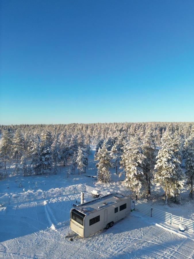 Santa'S Luxury Trailer Hotel Rovaniemi Buitenkant foto